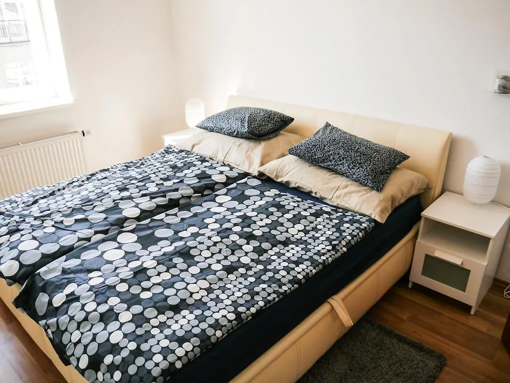 Hotel Dahlia Inn Praga