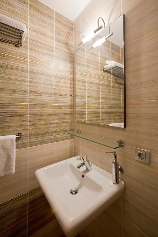 *** Hotel Dahlia Inn Praga Repubblica Ceca